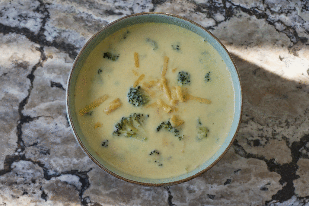 Broccoli Beer Cheese Soup